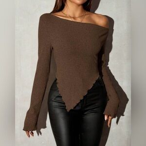🤍SOLD🤍Grunge asymmetrical neck rib knit top